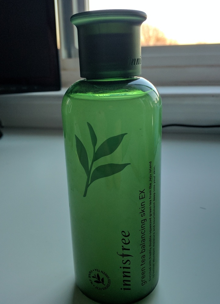 Innisfree green tea balancing skin EX (toner)